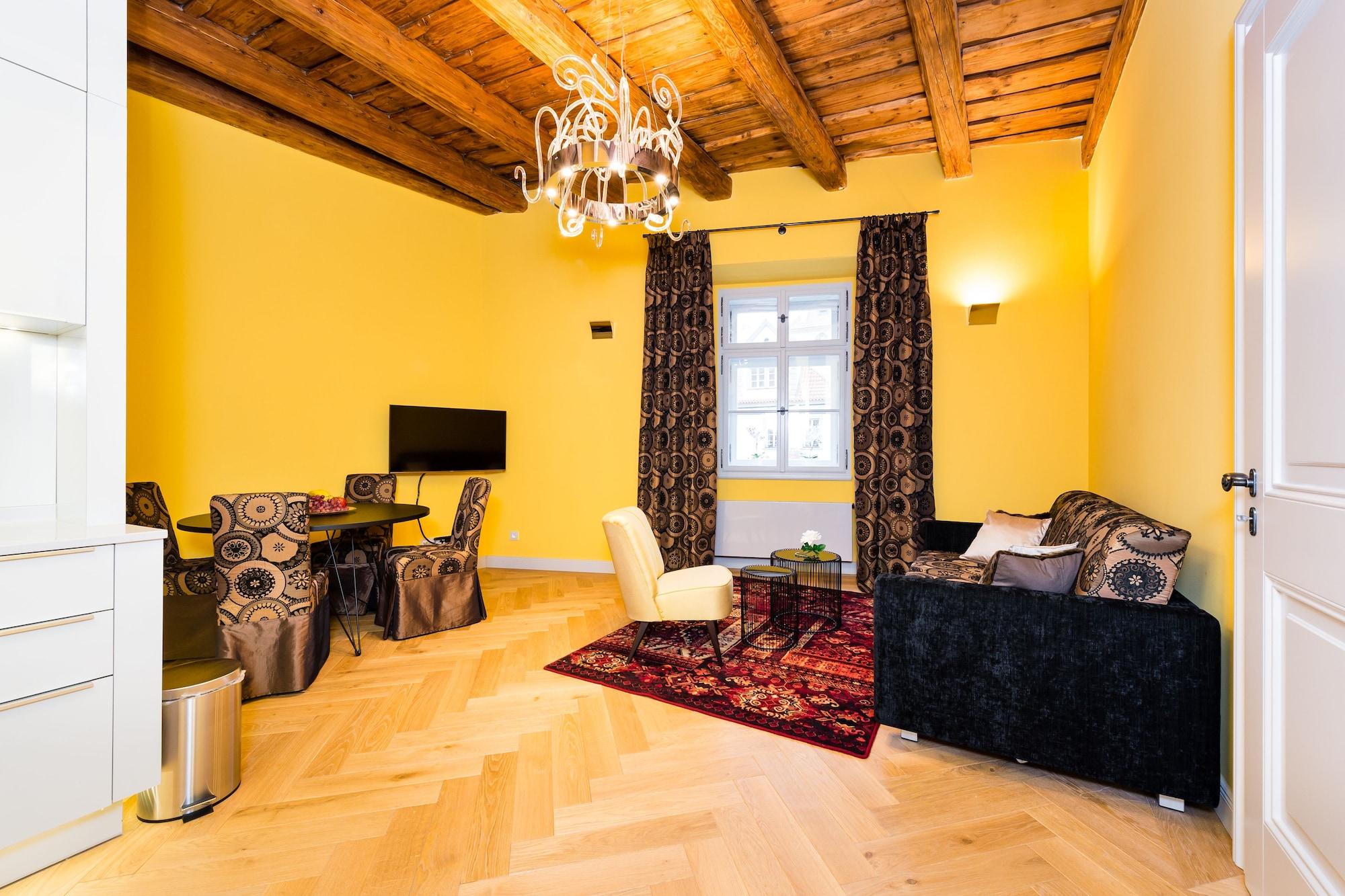 Old Royal Post Boutique Hotel & Premium Suites Prague Exterior photo
