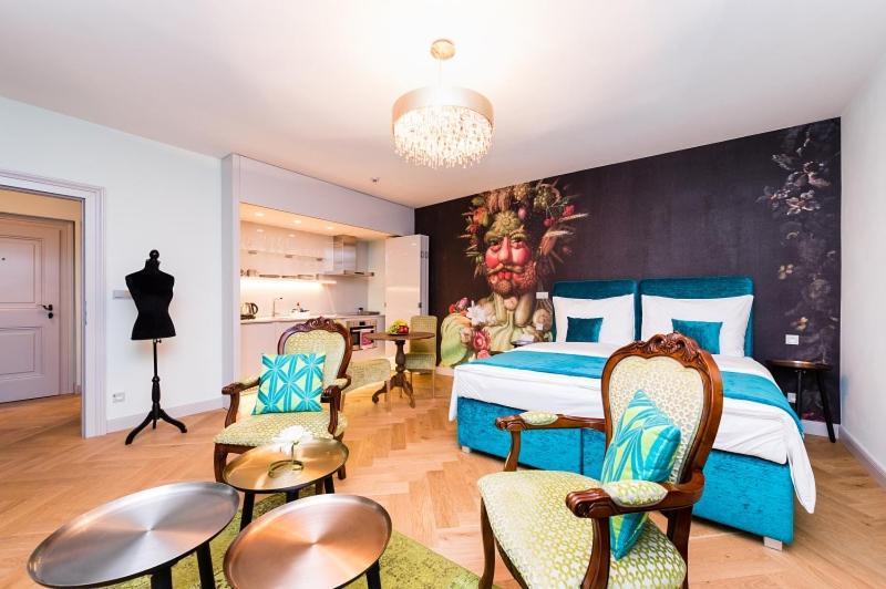 Old Royal Post Boutique Hotel & Premium Suites Prague Exterior photo
